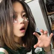 小関理央