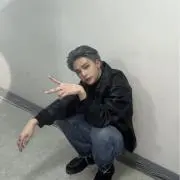 ユの画像