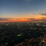ま