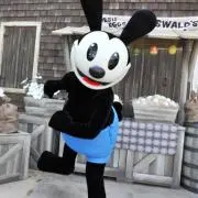 にょーる
