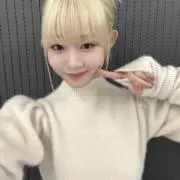 飯田栞月 ︎の画像