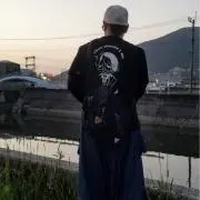 ヨシカズ