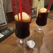 Mの画像