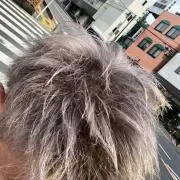 あかたく