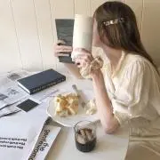 VETEMENTS ／Magic Unicorn ショートパンツ - メルカリ