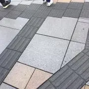 YH