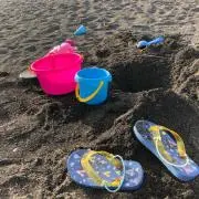 やすくん