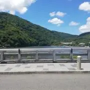 ンチェチェの画像