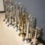 サトシ