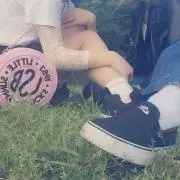 em