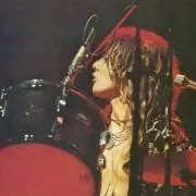 TUNAの画像