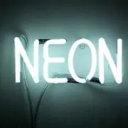 NEON.の画像