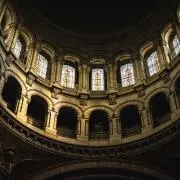 SONY α7 フルサイズミラーレス一眼、シャッター回数6060程と少ないです