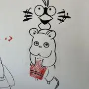机椅子の画像