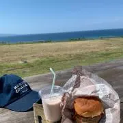 まー
