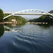 おぶ