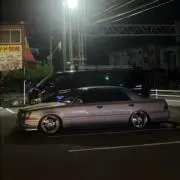 やっすにわ