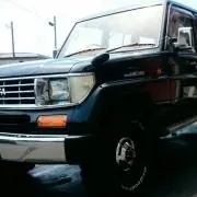 Tama T.