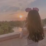 りの画像