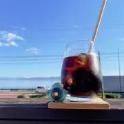 リスとトリの画像