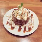 あかえる