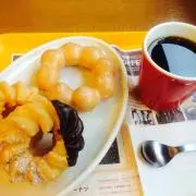汐譁 。