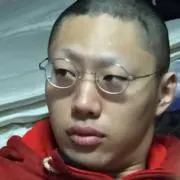 ヤニクラの画像
