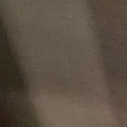 \(//∇//)\