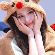 サナ
