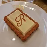 Rの画像