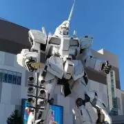 白衣降臨