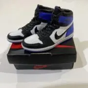 NIKE通信