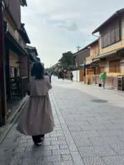 ヒトミ