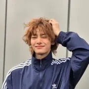 イニイニの画像
