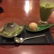 もも