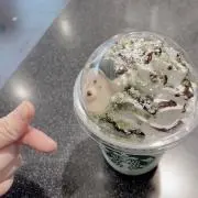 モノトーンのぽにょの画像