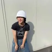芽依の画像