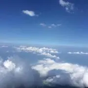 ま。