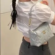愛子の画像