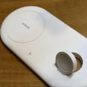 高品質なお店❤︎無線タイプの充電器！