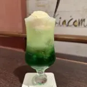 vertの画像