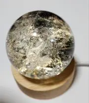 レムリアン水晶 ブルーラダー入り　台座付き　天然石 レムリアン水晶 ブルーラダー入り 台座付き 天然石 - メルカリ