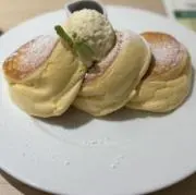 エメの画像