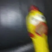 と