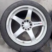 ホイールアウトレットの画像