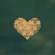 けい