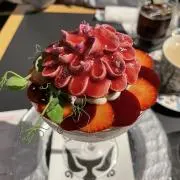 UNAの画像