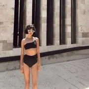 yの画像