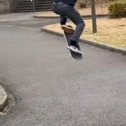 とも