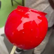 りんご飴の画像